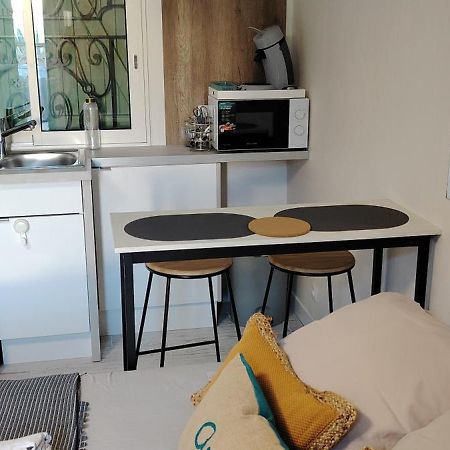 Studio Cosy Balneo Avec Jardin Le Barcarès Exteriör bild